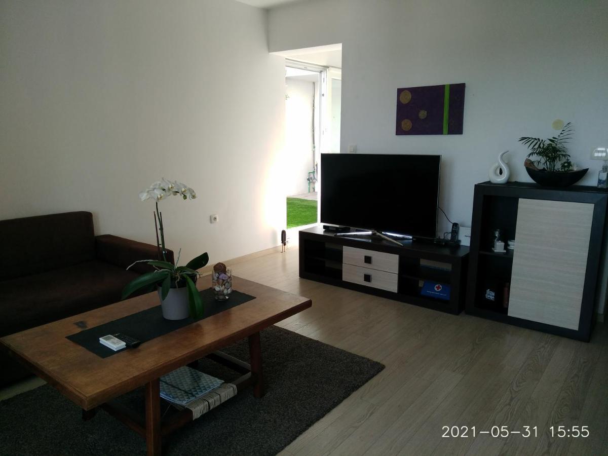 Private Pool And Sea View Apartment 奥米什 外观 照片