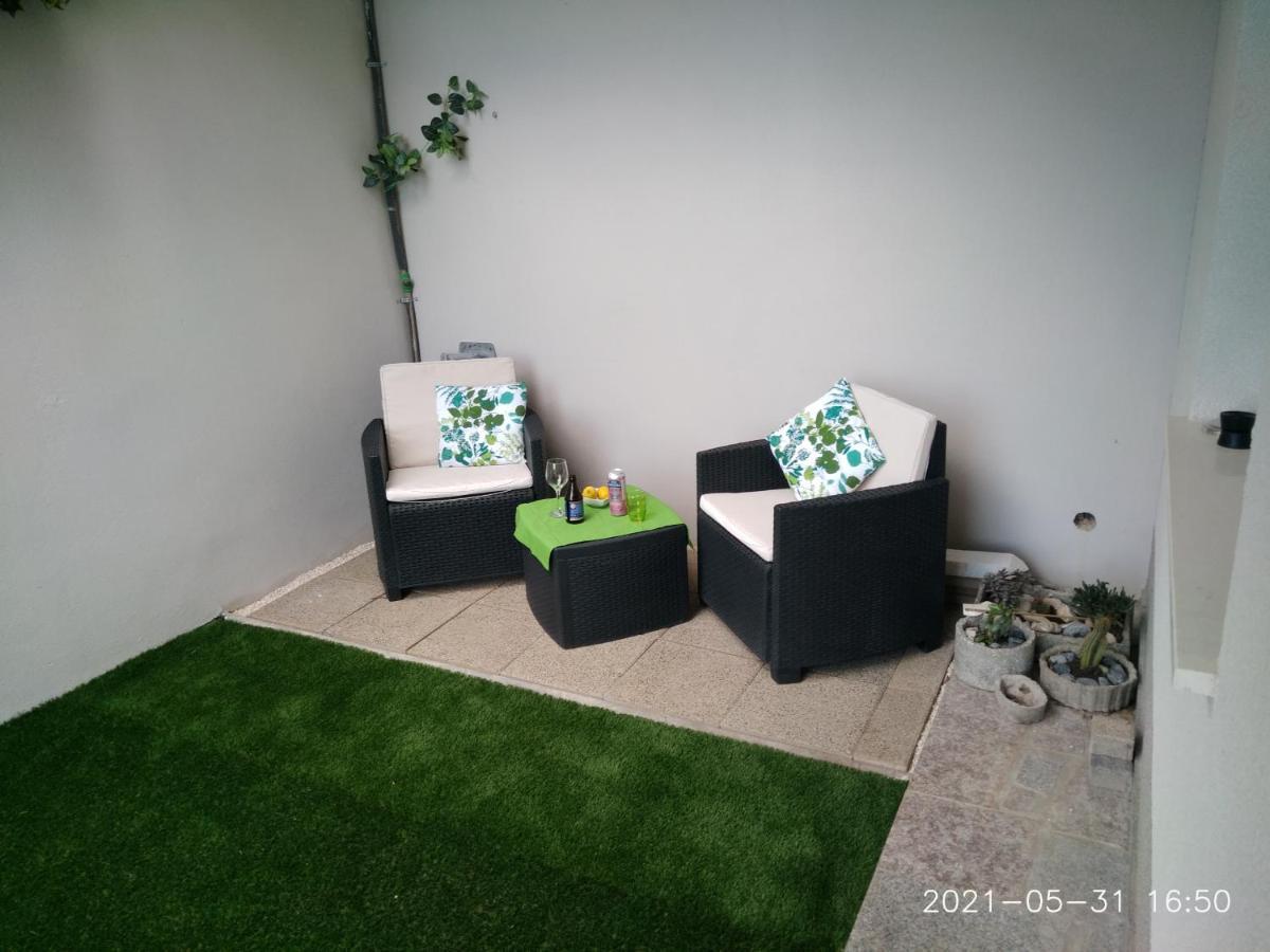 Private Pool And Sea View Apartment 奥米什 外观 照片